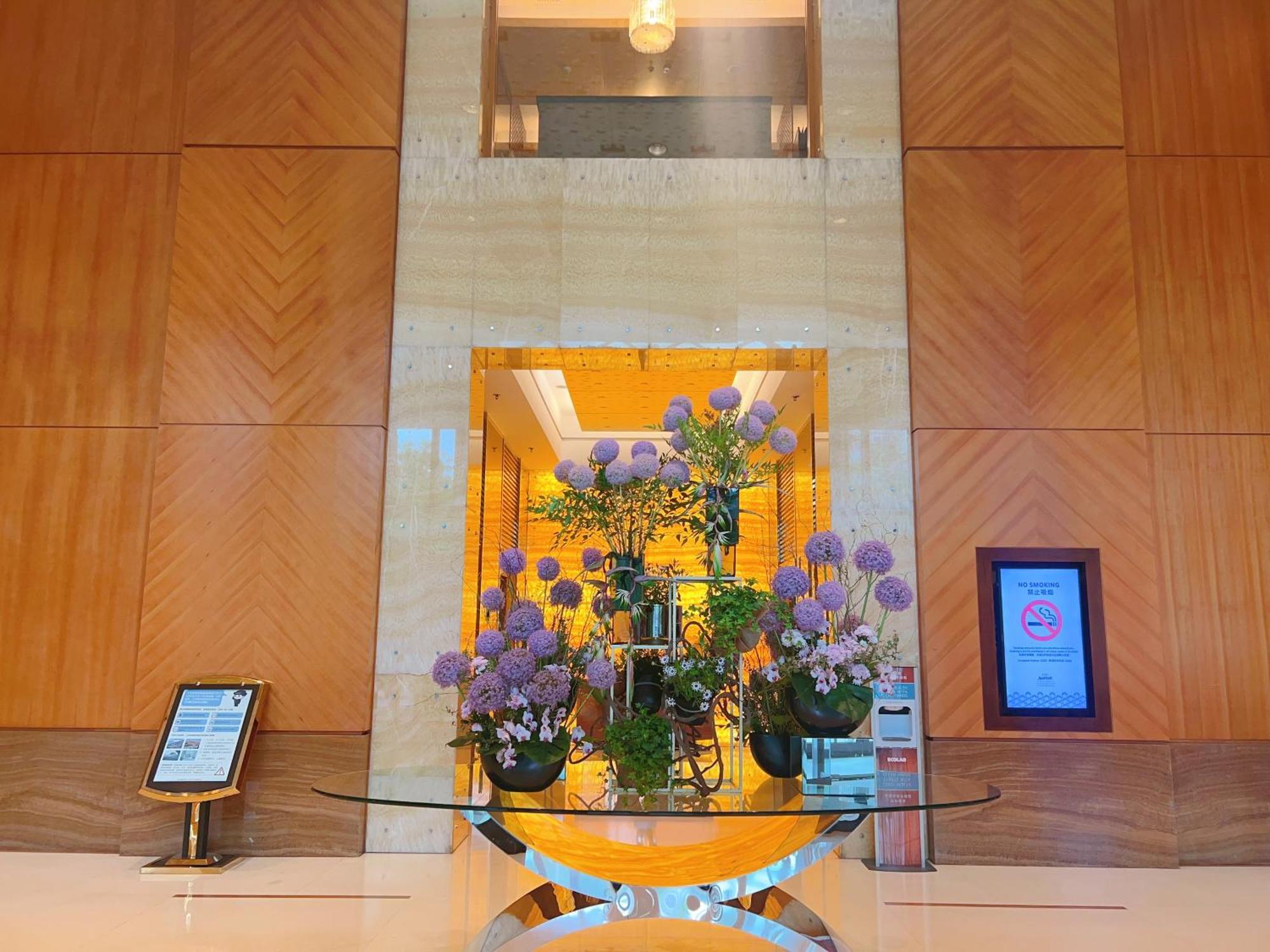 The Sandalwood Beijing Marriott Executive Apartments Exteriör bild