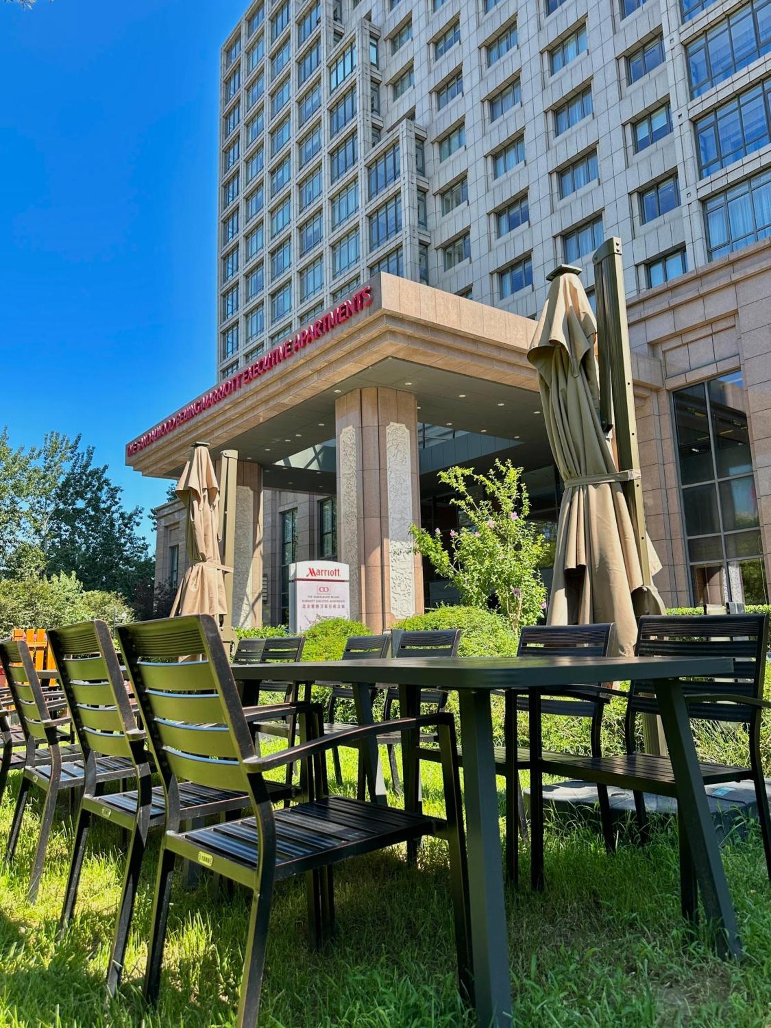 The Sandalwood Beijing Marriott Executive Apartments Exteriör bild
